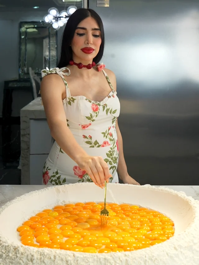 Thumbnail for Pasta Made with 150 Egg Yolks
